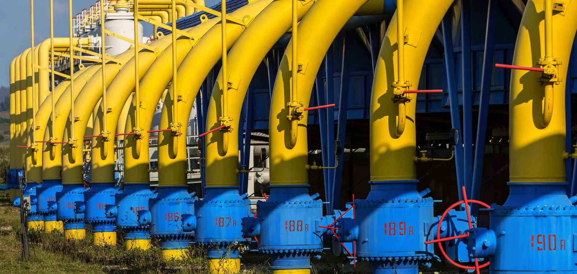 Різке падіння імпорту газу до України