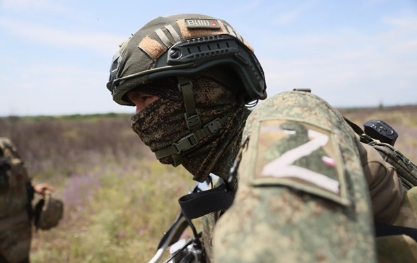 Українські військові на позиціях під час відбиття диверсійної групи ворога