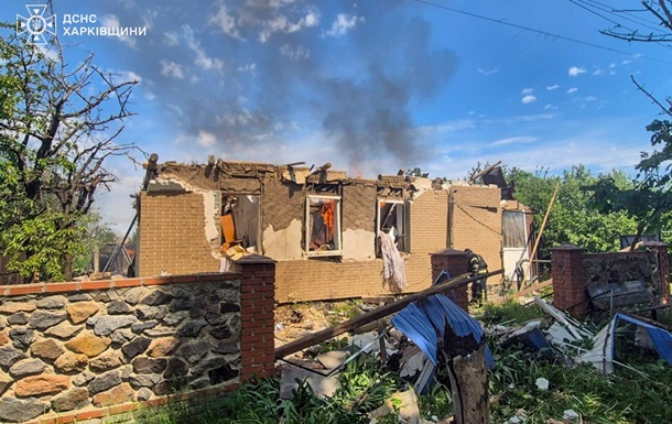 Наслідки російського удару по житловому сектору Харківщини