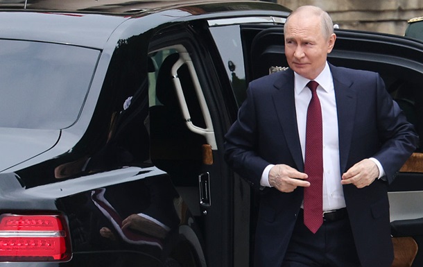 Володимир Путін під час публічного заходу у Москві