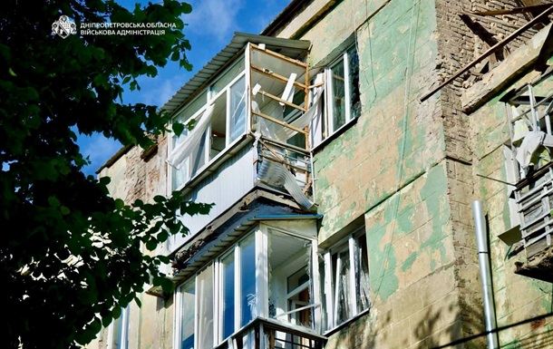 Наслідки російської атаки на житлові будинки у Дніпрі