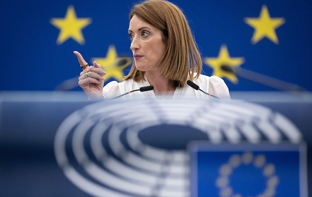 Роберта Мецола виступає на конференції щодо підтримки України та її членства в ЄС