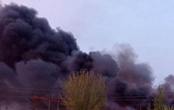 Пошкоджене промислове підприємство внаслідок нічної атаки дронів на Полтавщині
