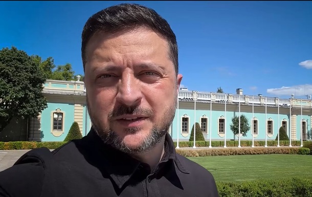 Президент України Володимир Зеленський обговорює євроінтеграцію