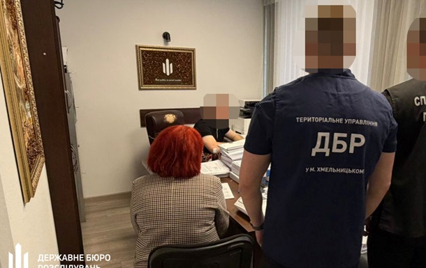 Обшуки ДБР у кабінеті ТЦК на Вінниччині через маніпуляції з базою Оберіг