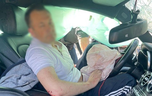 Смертельна ДТП на Чоколівському бульварі у Києві, наслідки аварії за участю Mercedes