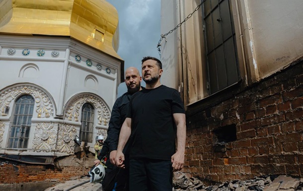 Пошкодження Києво-Печерської лаври після російського обстрілу 15 червня