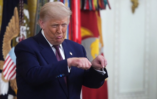 Дональд Трамп під час інтерв'ю обговорює помилки російських генералів