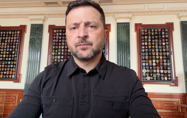Українські військові після звільнення з полону