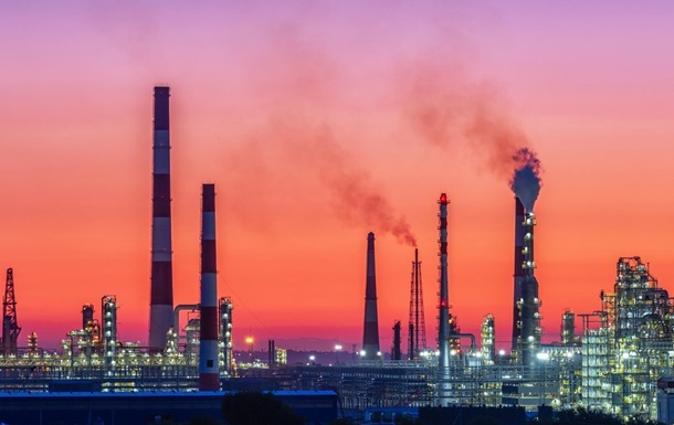 Пошкоджений Оренбурзький газопереробний завод після атаки БПЛА
