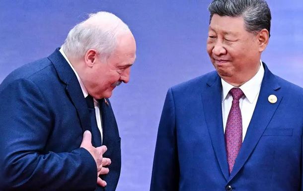 Олександр Лукашенко та Сі Цзіньпін на зустрічі в Пекіні