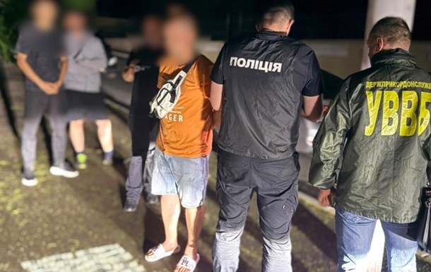 Затримання організатора схеми незаконного виїзду ухилянтів в Одеській області
