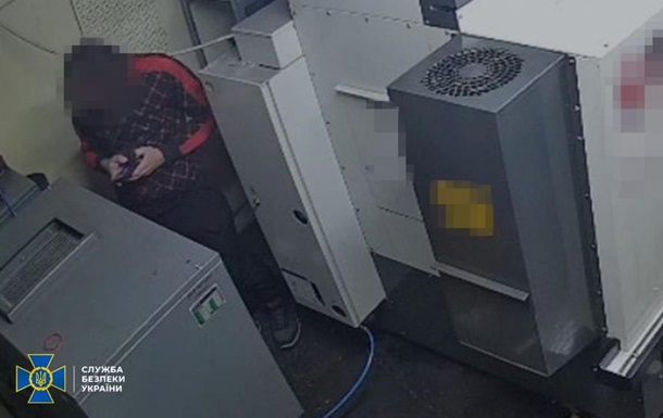 Співробітники СБУ затримують російського агента у Львові