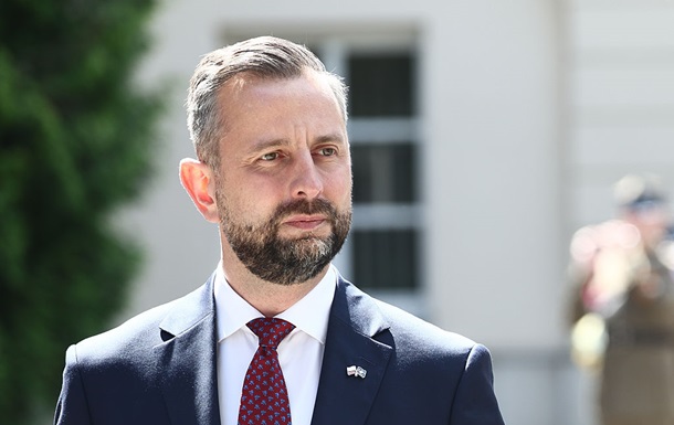Владислав Косиняк-Камиш виступає з заявою про допомогу Україні