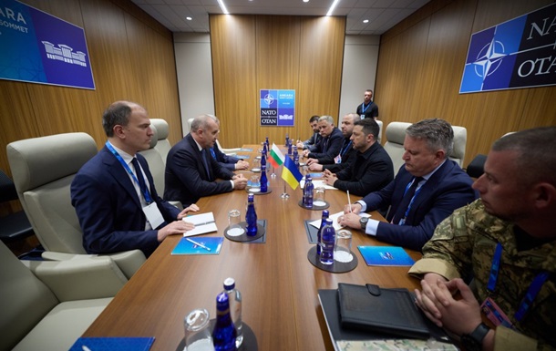 Зустріч Володимира Зеленського та прем'єр-міністра Болгарії