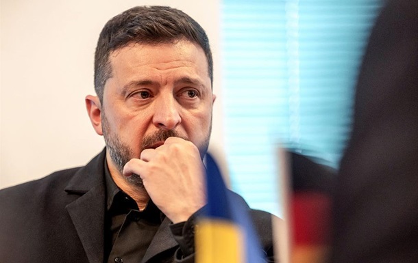 Президент України Володимир Зеленський обговорює розслідування резонансних злочинів
