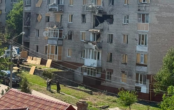 Наслідки російського удару по інфраструктурі Харкова