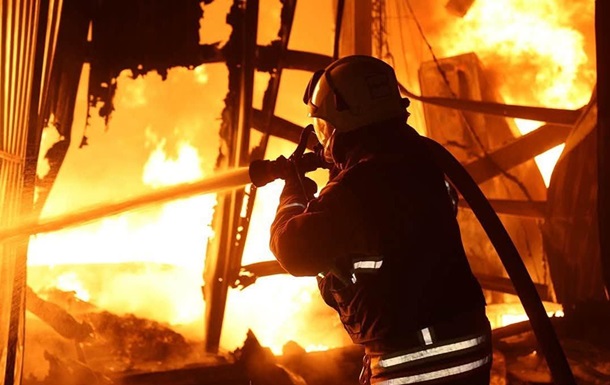 Наслідки ворожого удару по Дніпру