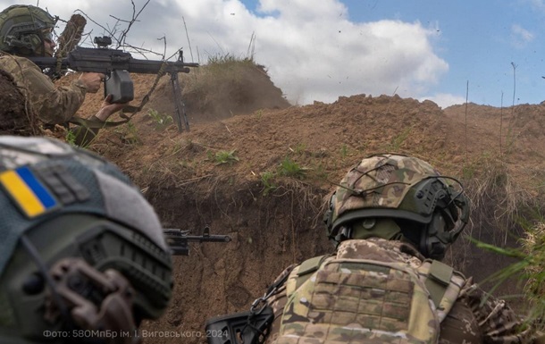 Українські військові на позиціях під час контрнаступу