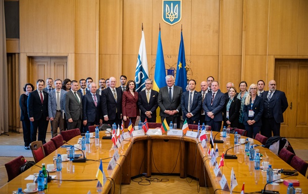 Андрій Сибіга під час зустрічі з представниками ОБСЄ у Києві