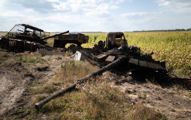 Українські військові на позиціях під час відбиття ворожих атак