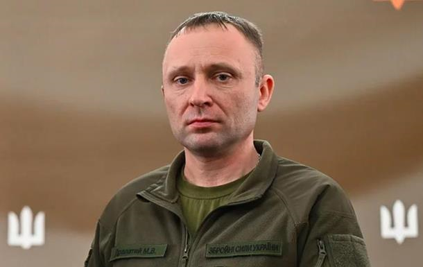 Михайло Драпатий у формі Головнокомандувача ЗСУ