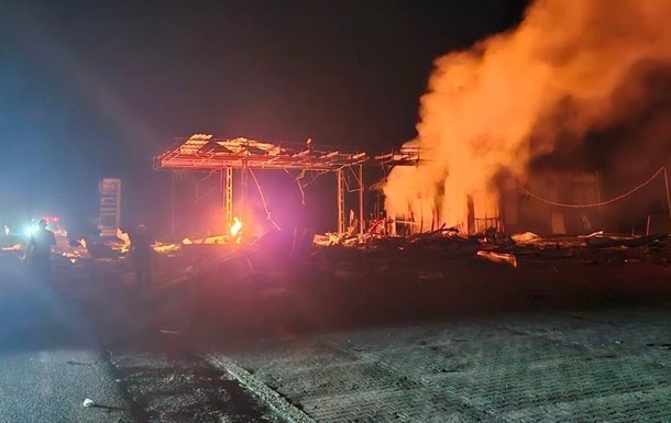 Наслідки атаки ворожих дронів на цивільну інфраструктуру